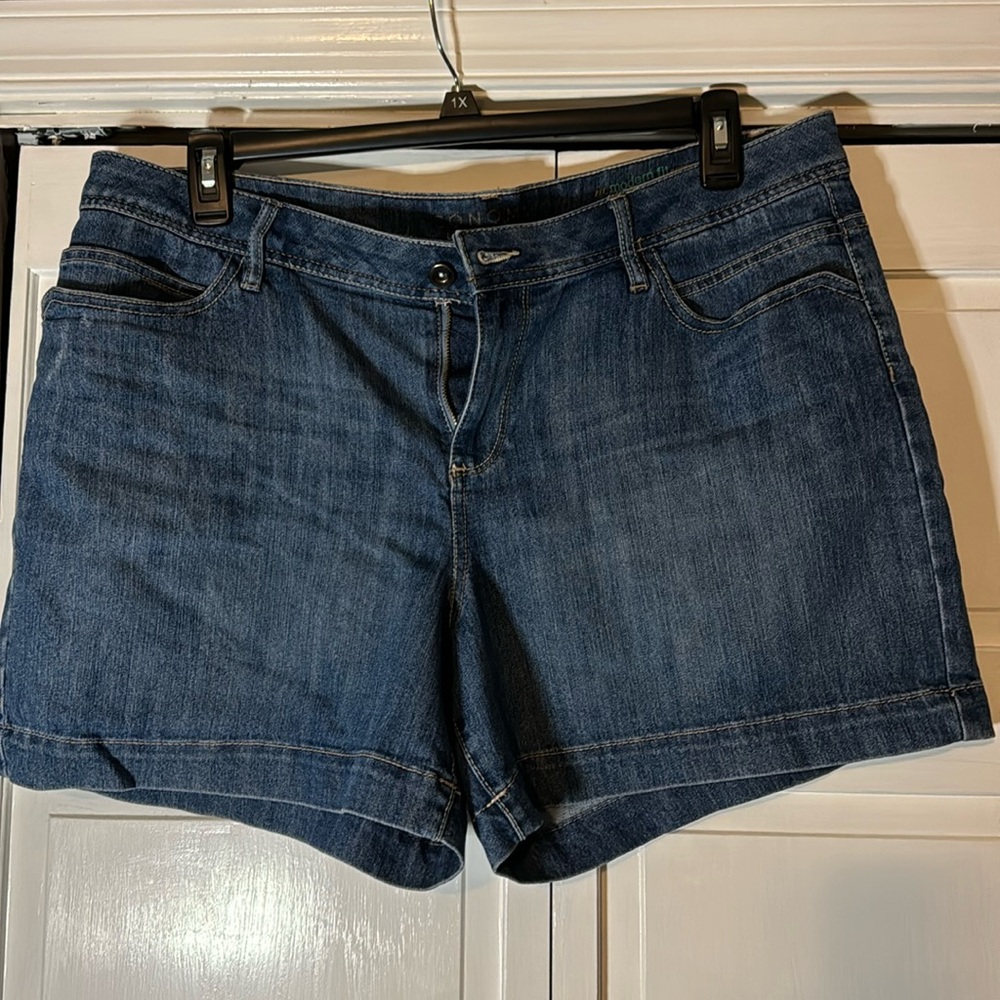 sonoma modern fit 5” inseam shorts